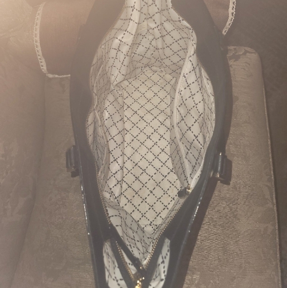 Kate Spade Large Tote - Picture 7 of 8